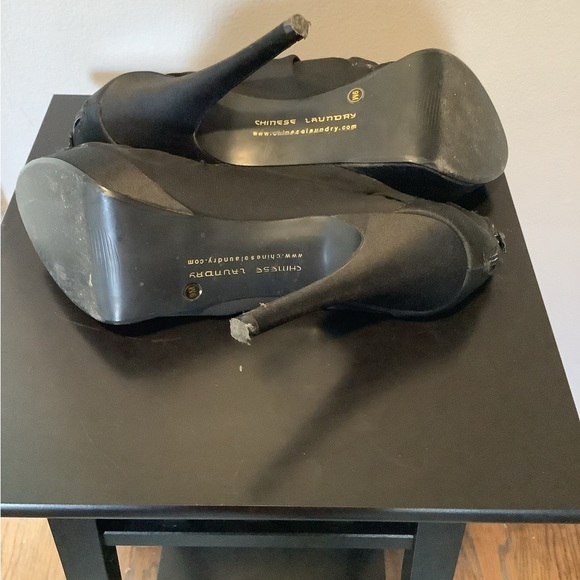 Chinese Laundry Heels - Picture 7 of 7